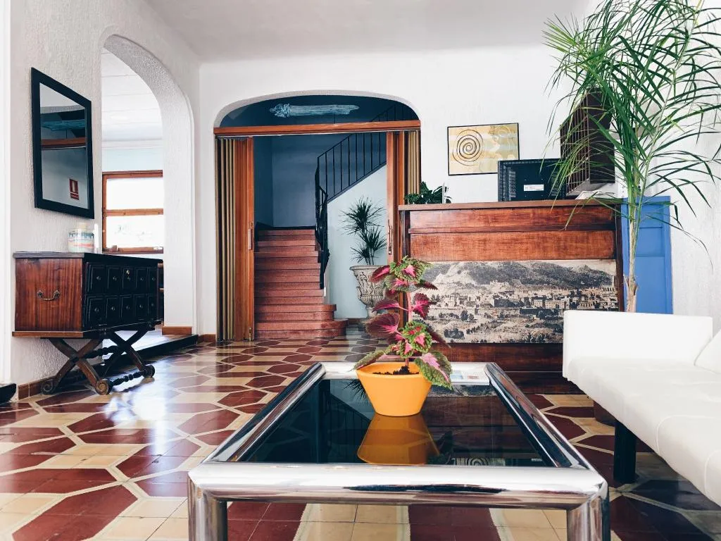 General view, Hostal Portbou, Costa Brava