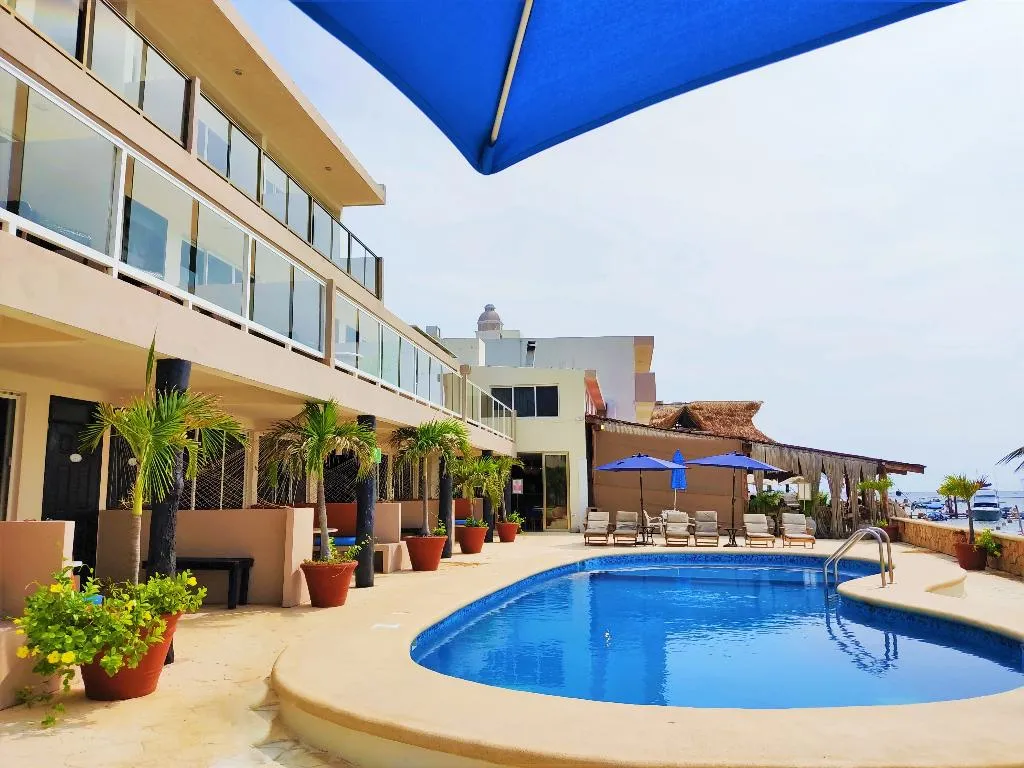 Pool, Hacienda Morelos Beach Front Hotel, Cancun Area
