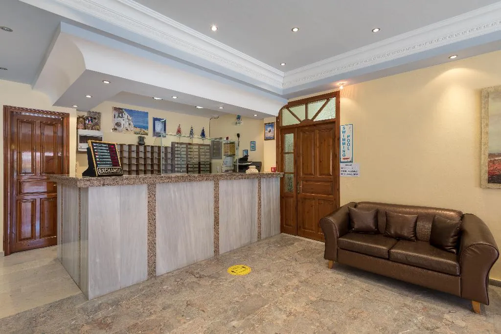 Lobby, Lefkimi, Corfu