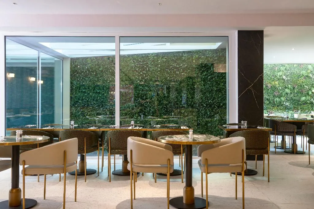 Restaurant, Novotel Malta Sliema, Malta