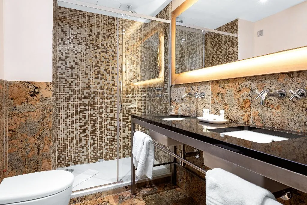 Double or Twin EXECUTIVE Room, Hotel Royal Prague, Prague