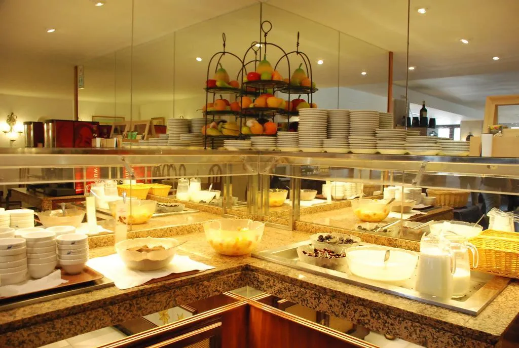 Restaurant, Pinos Playa Hotel, Majorca