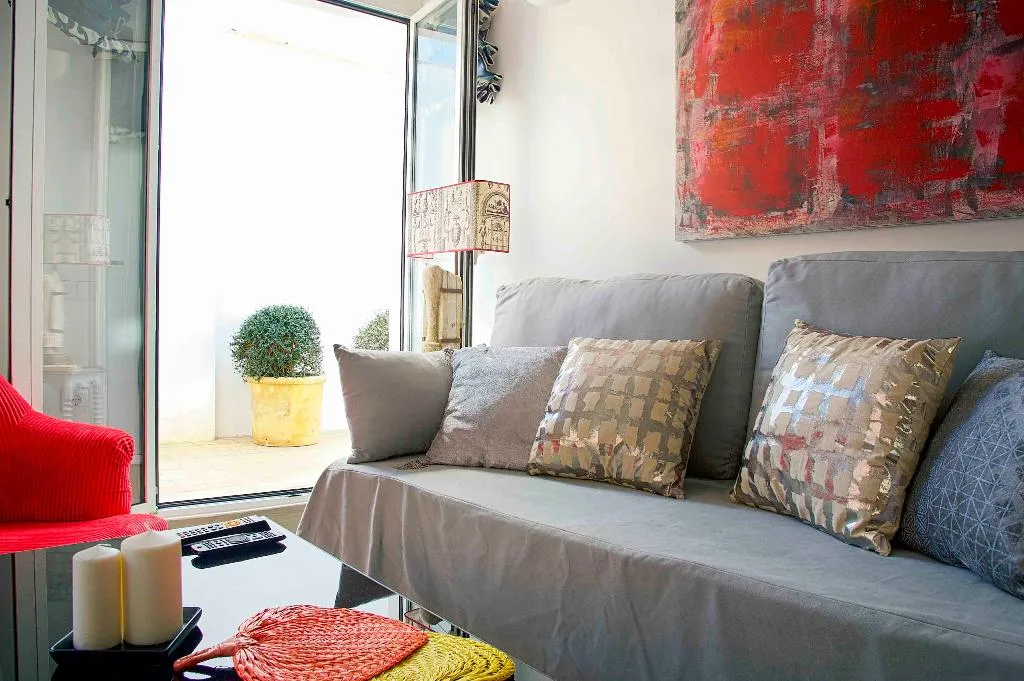 APARTMENT DELUXE WITH TERRACE Room, Overland Suites Catedral Luxury Apartments, Seville