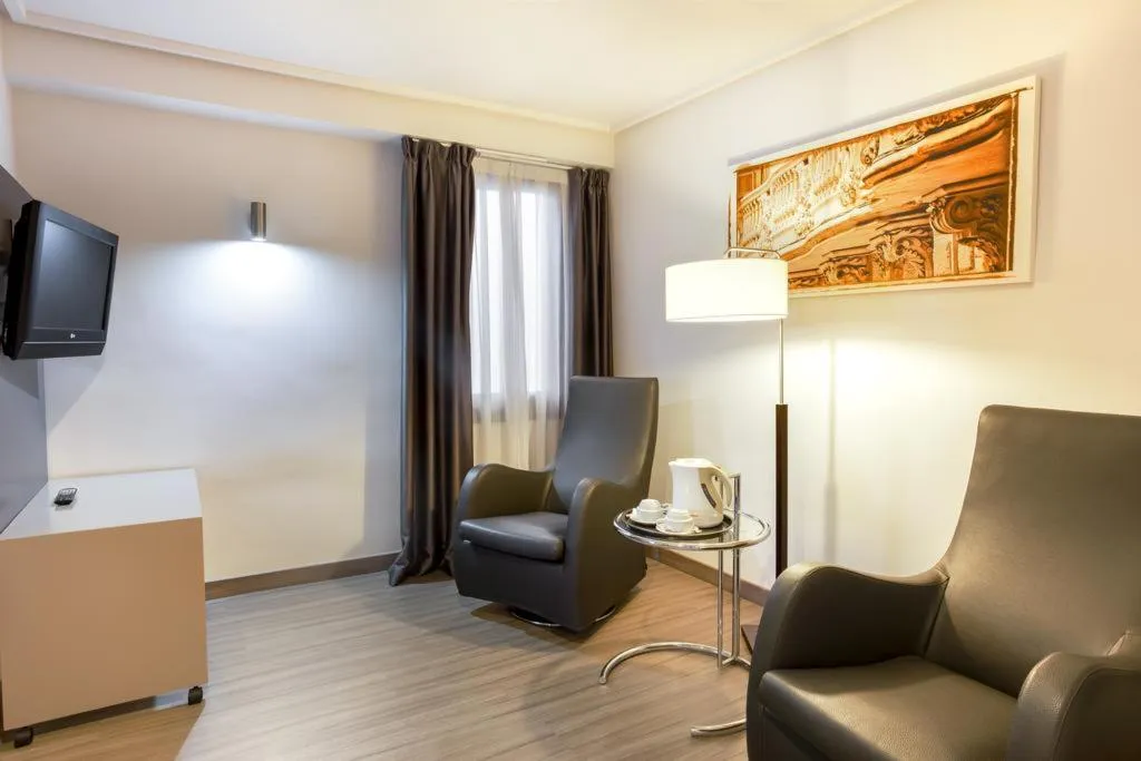 JUNIOR SUITE STANDARD Room, B&B HOTEL Cartagena Cartagonova, Costa Blanca