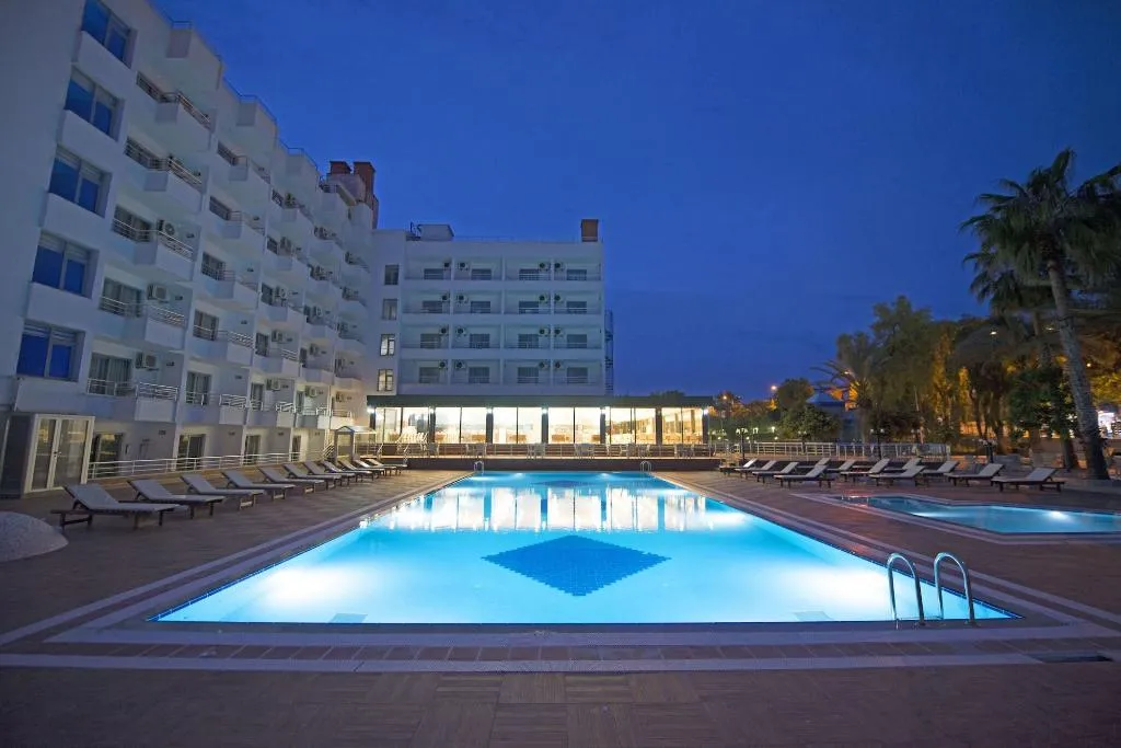 Sports and Entertainment, Ayma Hotel, Izmir
