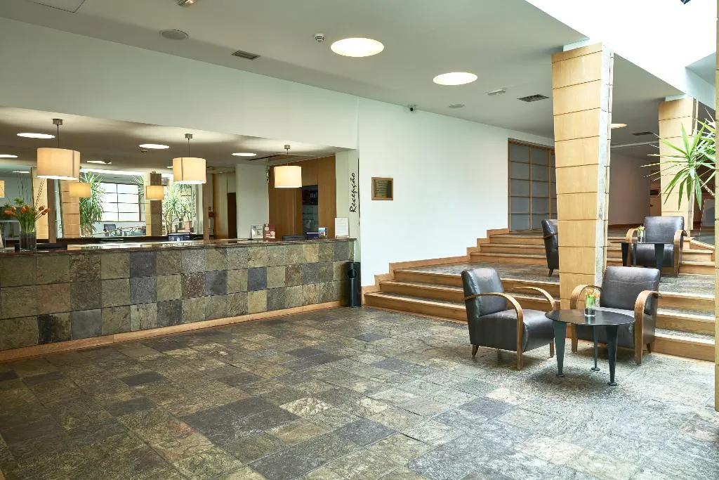 Lobby, Leziria Parque Hotel, Lisbon