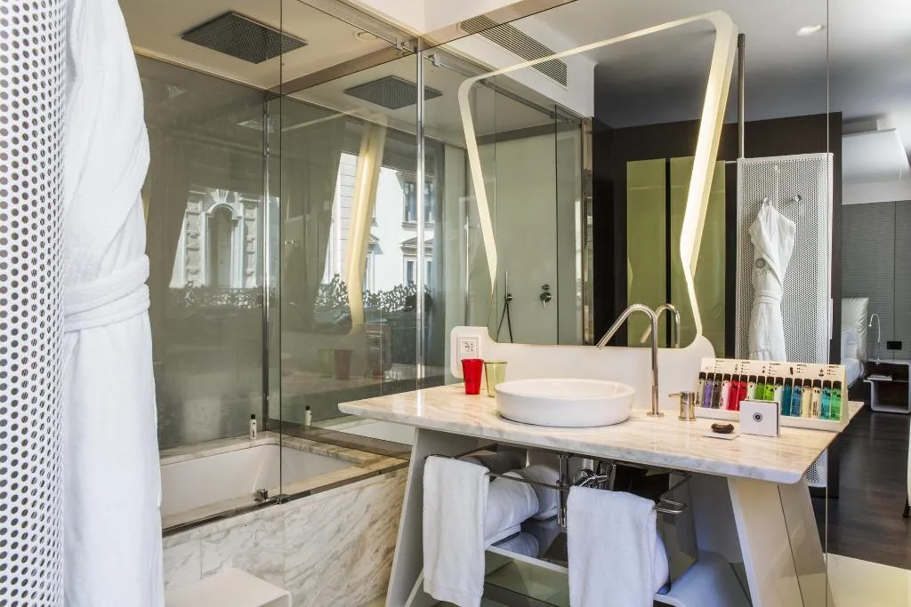 DOUBLE DELUXE Room, Autograph Collection Palazzo Matteotti, Milan