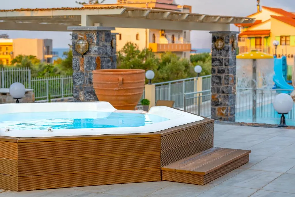 Pool, Villa Vicky Hersonissos, Crete