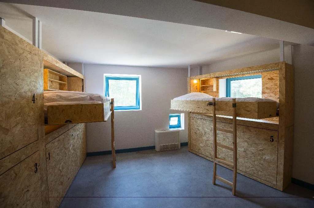 Bed in dormitory CAPACITY 6 ONE BEDROOM Room, Hostel des Arts, Porto