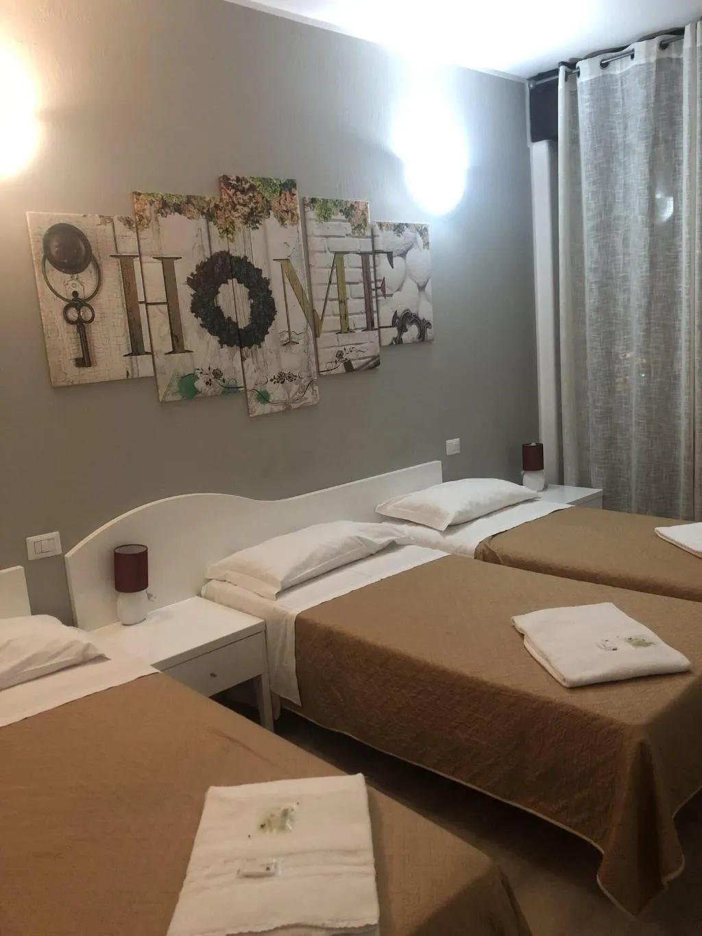 Room, Guest House Brianza Room, Milan