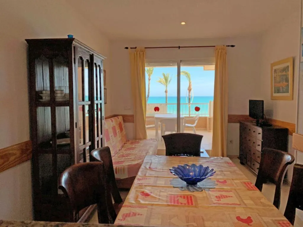 APARTMENT CAPACITY 6 TWO BEDROOMS Room, Las Vegas 3000, Valencia