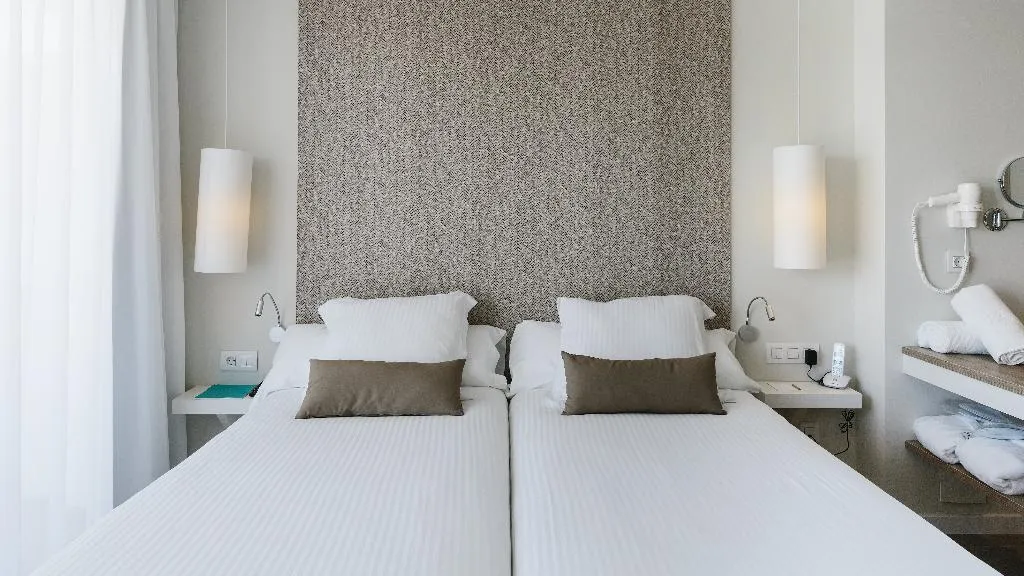 DOUBLE SINGLE USE STANDARD Room, AluaSoul Ibiza, Ibiza