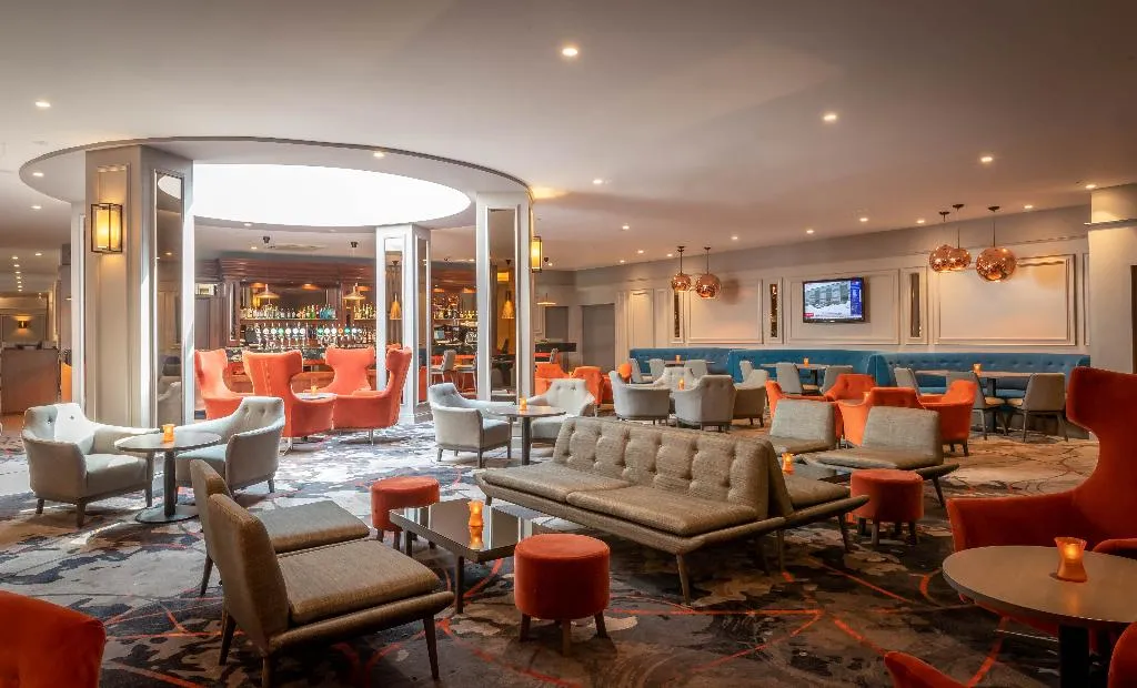 Bar, Clayton Hotel Ballsbridge, Dublin