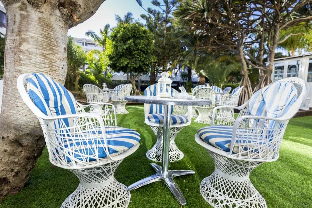Sports and Entertainment, Rey Carlos, Gran Canaria