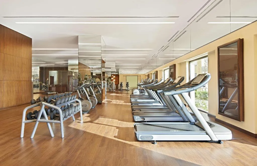 Sports and Entertainment, Fairmont The Palm, Dubai