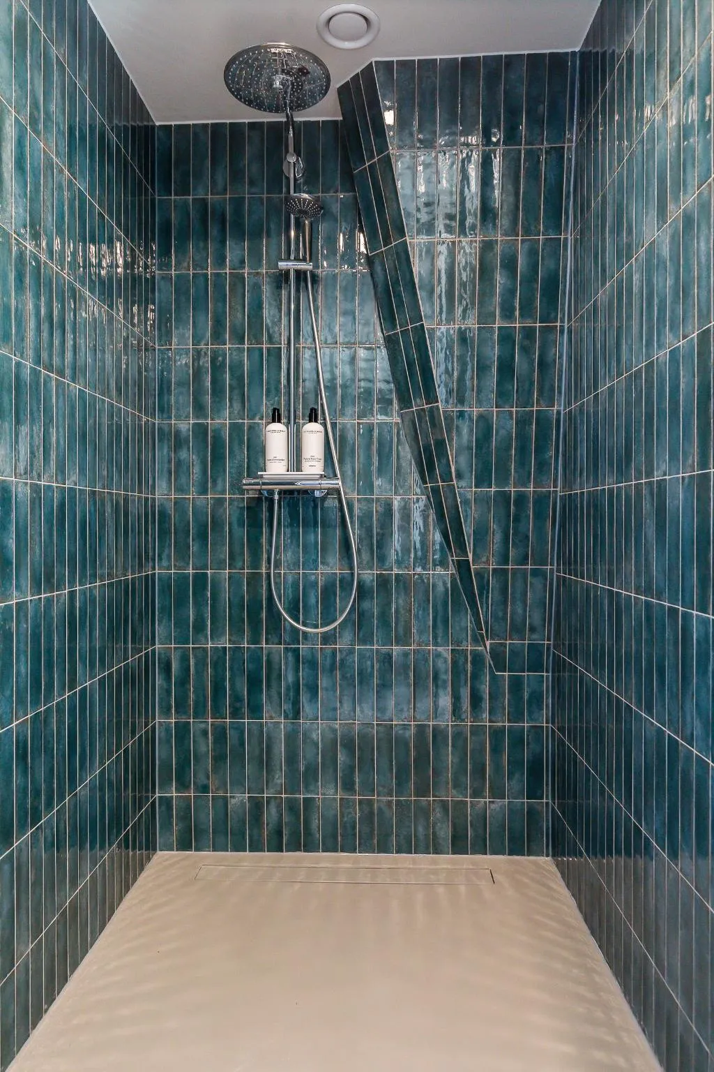 Cabin WITH SHARED BATHROOM WITH VIEWS Room, This Ho(s)tel, Amsterdam