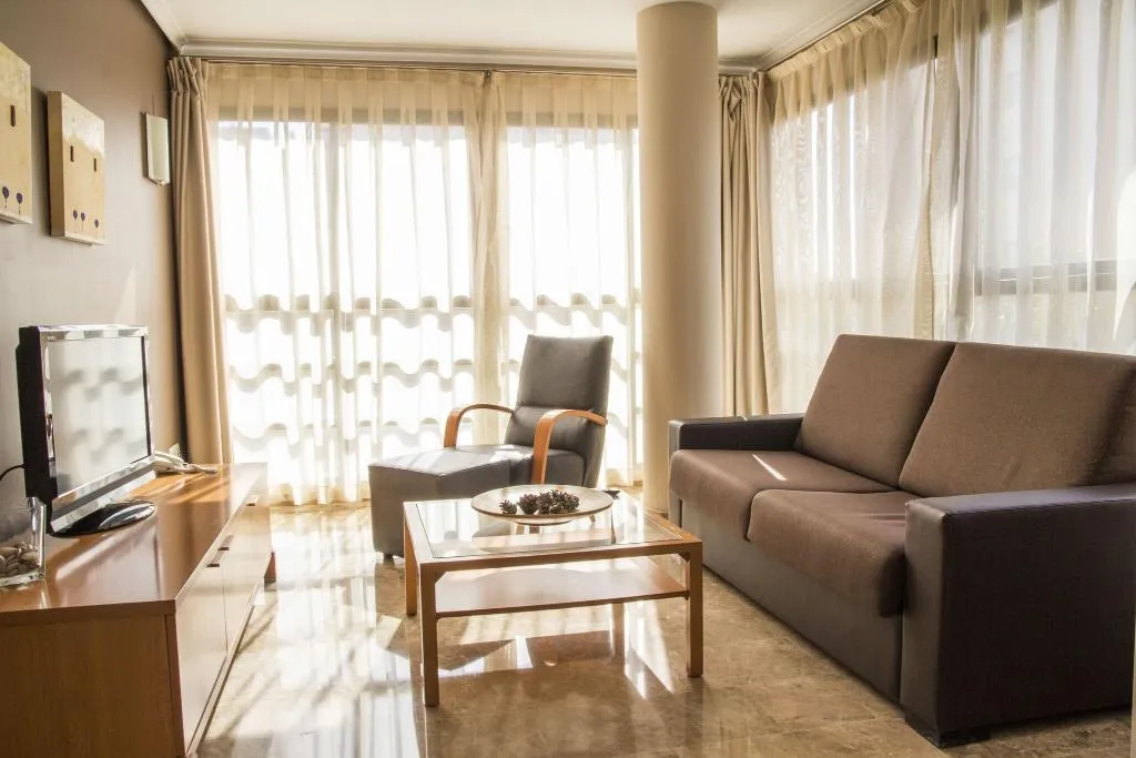 APARTMENT THREE BEDS Room, Plaza Picasso Apartamentos, Valencia
