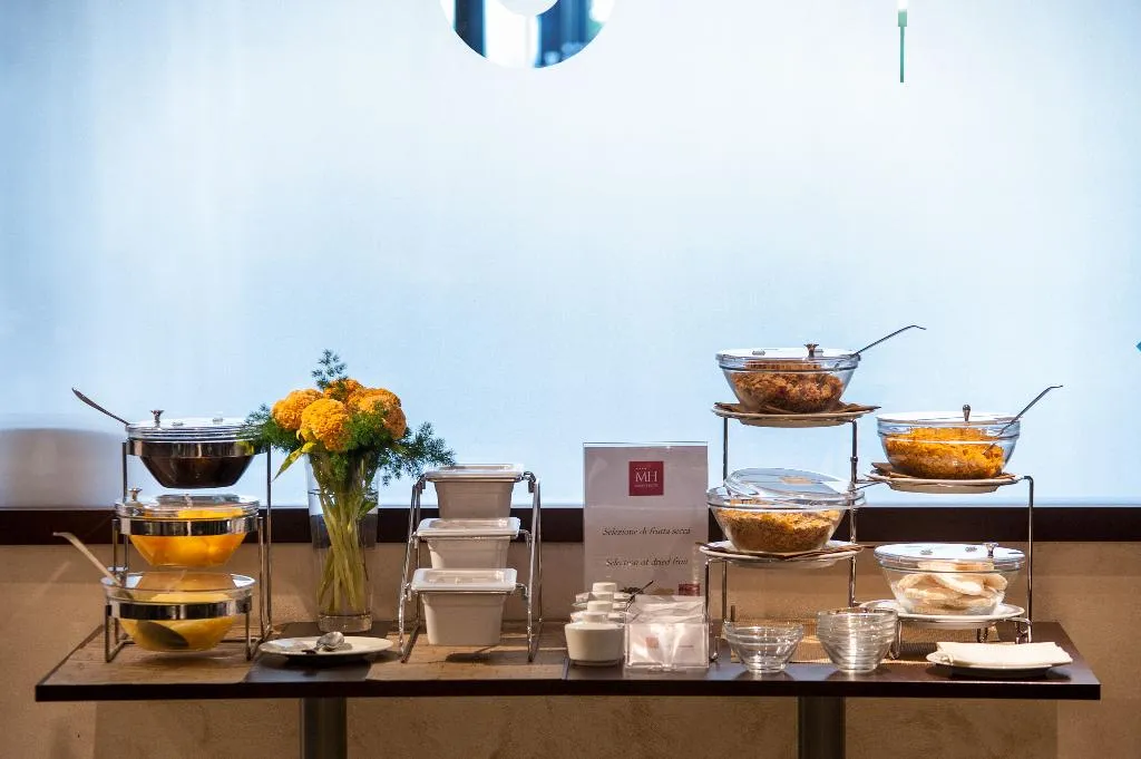 Restaurant, Magris Hotel, Naples