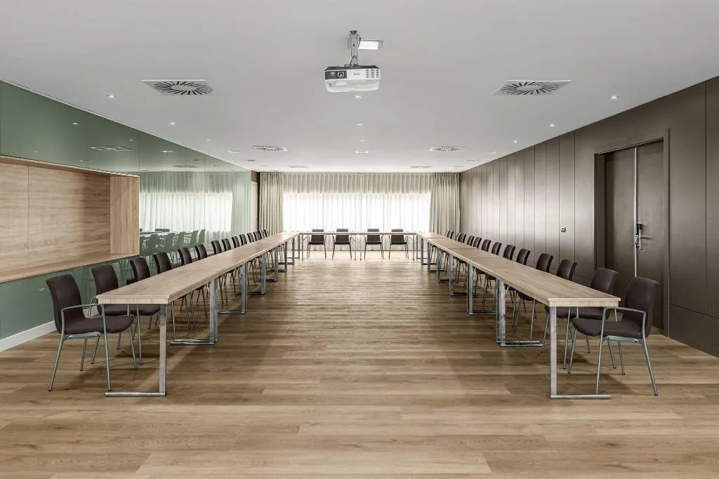 Conferences, AC Gava Mar, Barcelona