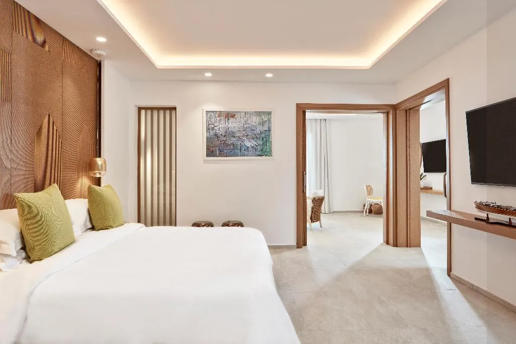 SUITE TWO BEDROOMS WITH PRIVATE POOL Room, Myconian Korali Relais & Chateaux, Mykonos