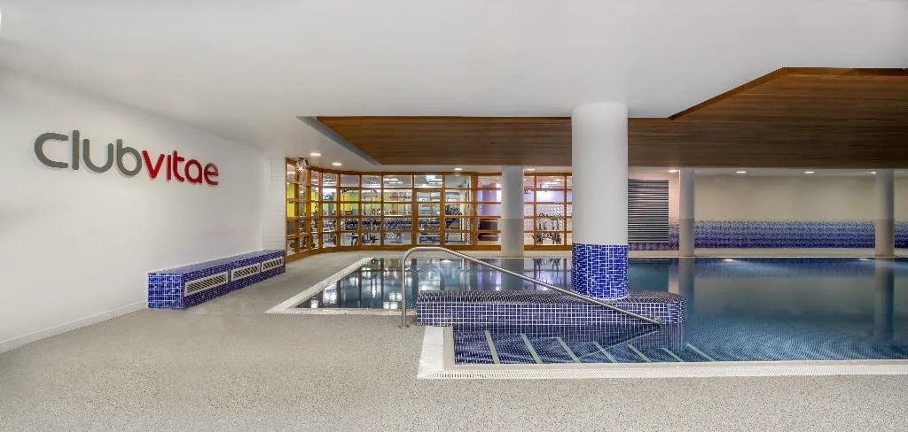 Pool, Clayton Hotel Cardiff Lane, Dublin