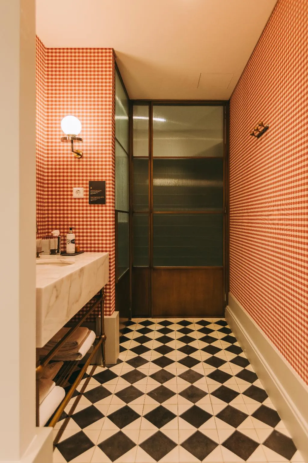 TWIN DELUXE WITH BALCONY Room, Torel Saboaria, Porto