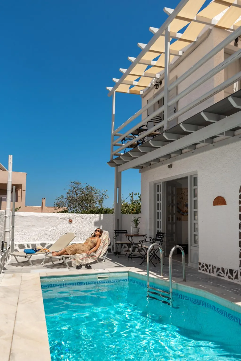 Pool, Maralex, Santorini