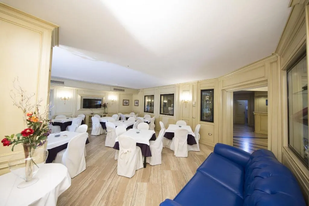 Restaurant, Mancini Park, Rome
