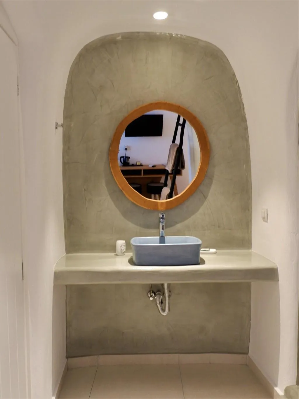 Room, Iriana Suites, Santorini