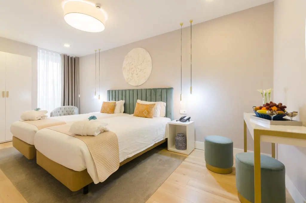 TWIN SUPERIOR Room, Hotel Borges Chiado, Lisbon