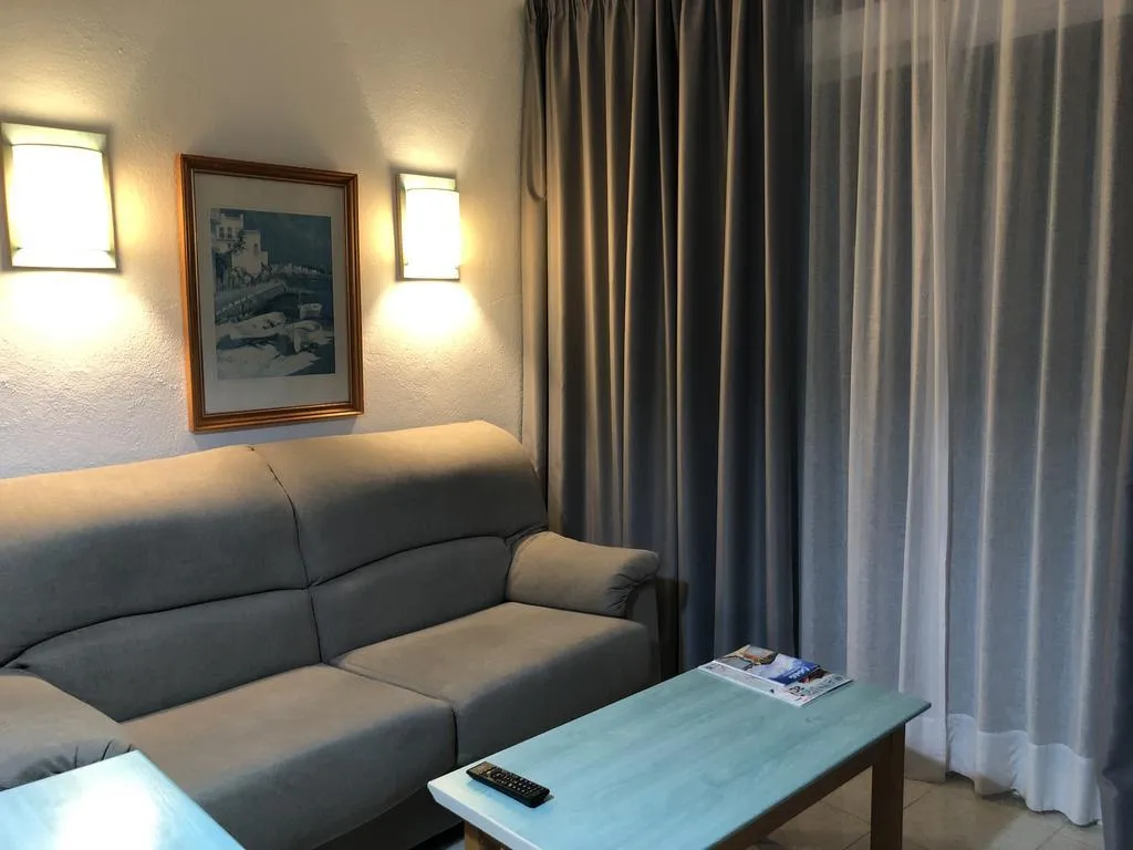 APARTMENT SEA VIEW ONE BEDROOM Room, Voramar, Menorca