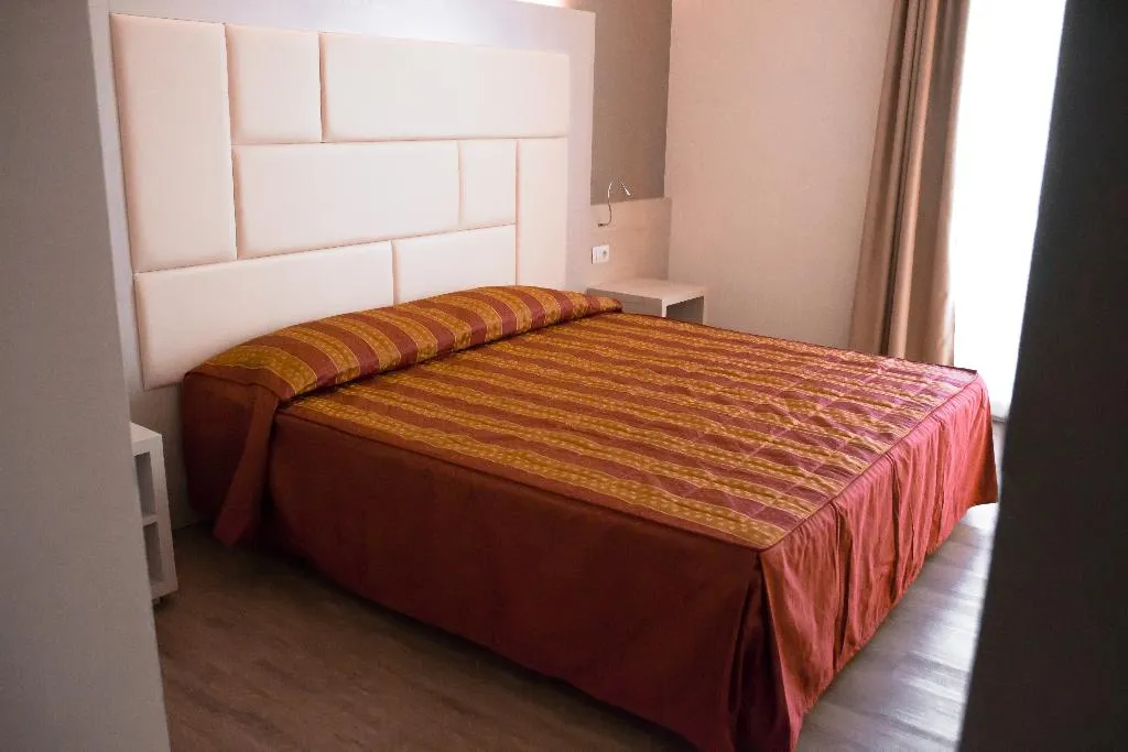 Double or Twin SUPERIOR Room, Alexander, Venice