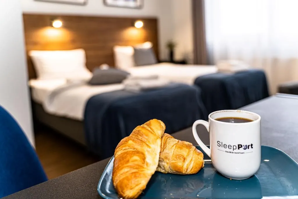 TRIPLE CLASSIC Room, Sleep Port, Gdansk