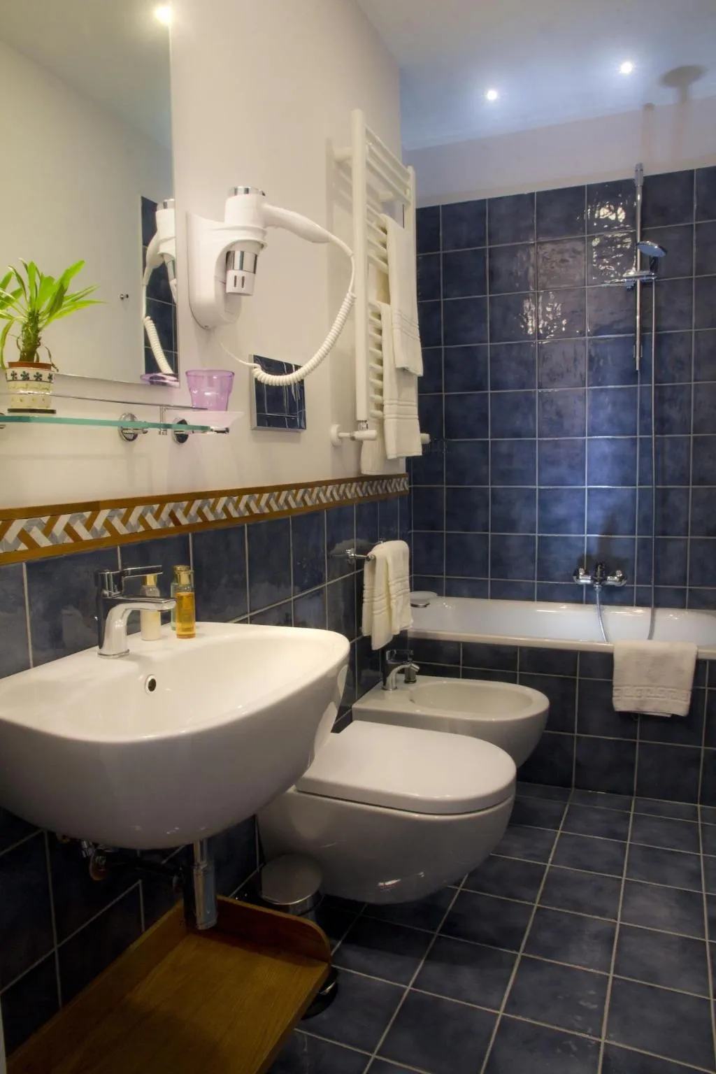 Room, Ripense In Trastevere, Rome