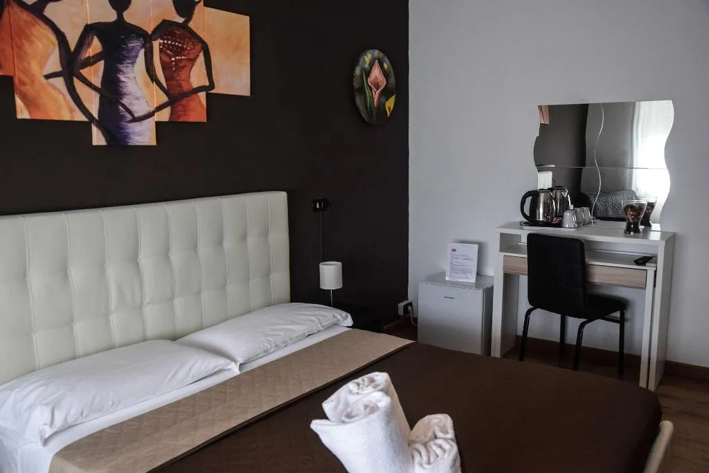 Room, Hotel Kennedy, Naples