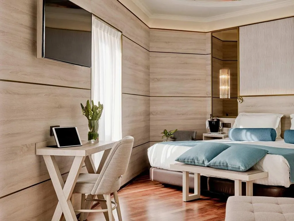 Room, Preciados, Madrid