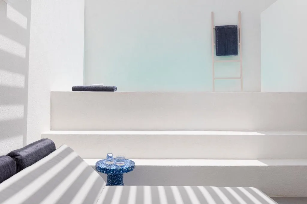 SUITE ONE BED Room, Neo Luxury Suites, Santorini