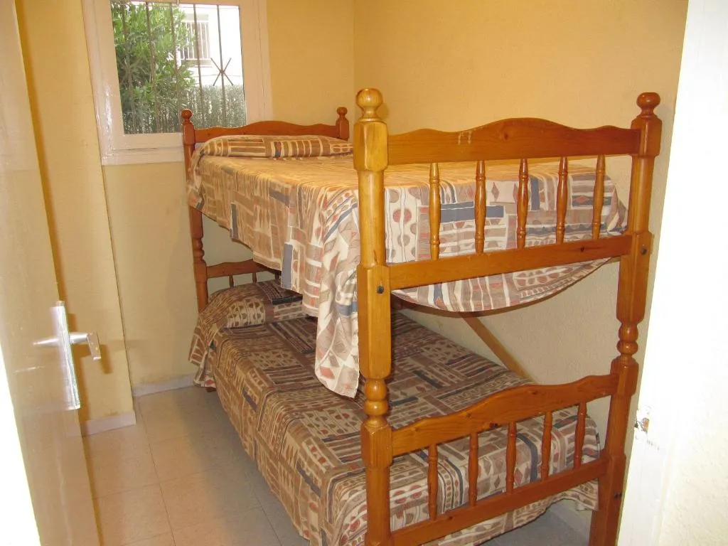 Room, Flandria, Costa Dorada