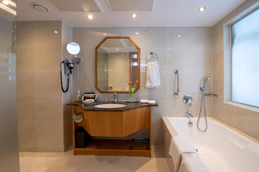 SUITE EXECUTIVE SEA VIEW Room, Constantinou Bros Athena Beach Hotel, Cyprus