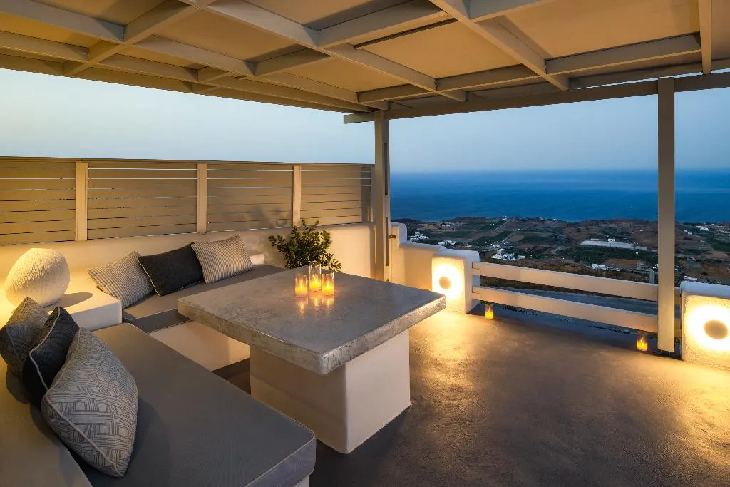 VILLA DELUXE WITH JACUZZI Room, Siete Mares Luxury Suites, Santorini