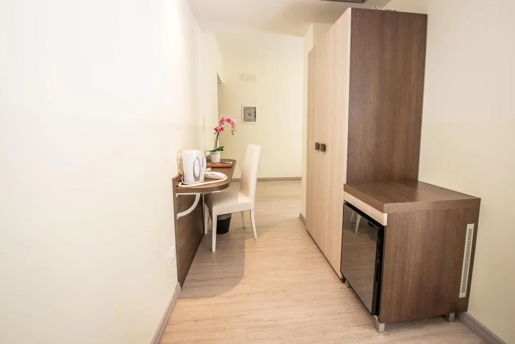 Room, Hotel Rosa, Milan