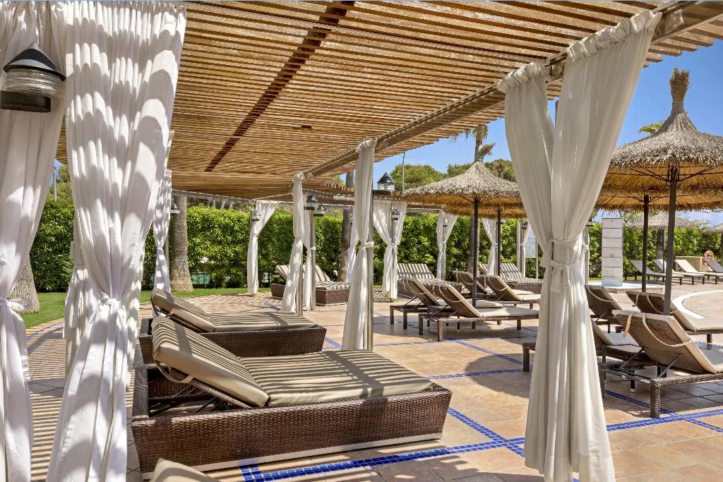 Pool, THB El Cid, Majorca