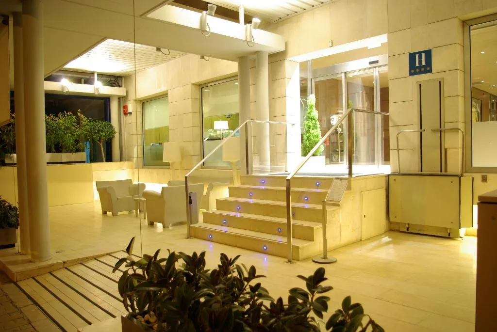 Lobby, Neptuno, Valencia