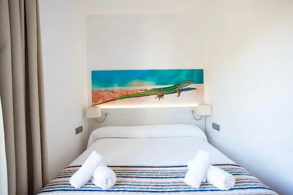 TRIPLE STANDARD Room, Hotel Rosales Formentera, Ibiza