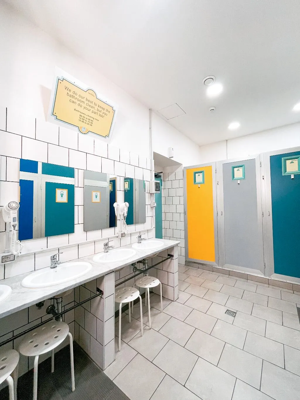 Bed in dormitory WITH SHARED BATHROOM Room, Ostello Bello Napoli, Naples