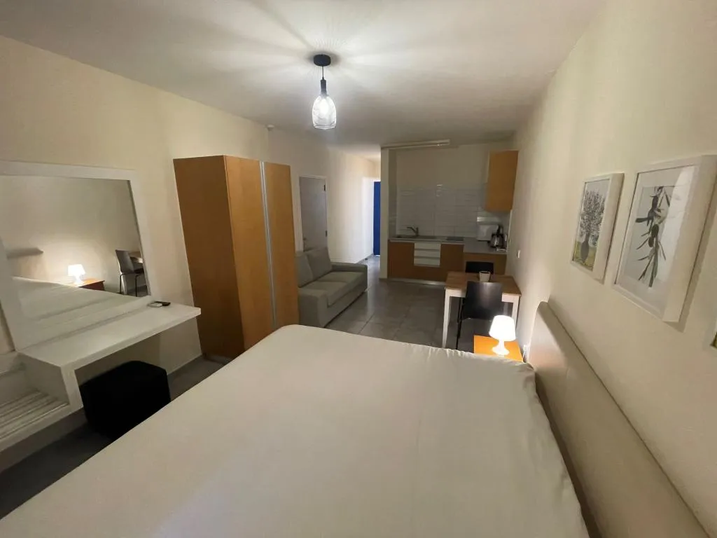 STUDIO GARDEN VIEW Room, Vrachia Beach Hotel & Suites - Adults Only, Cyprus