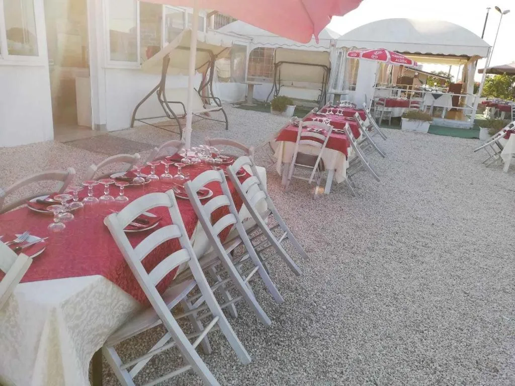 Restaurant, Stranamore, Rome