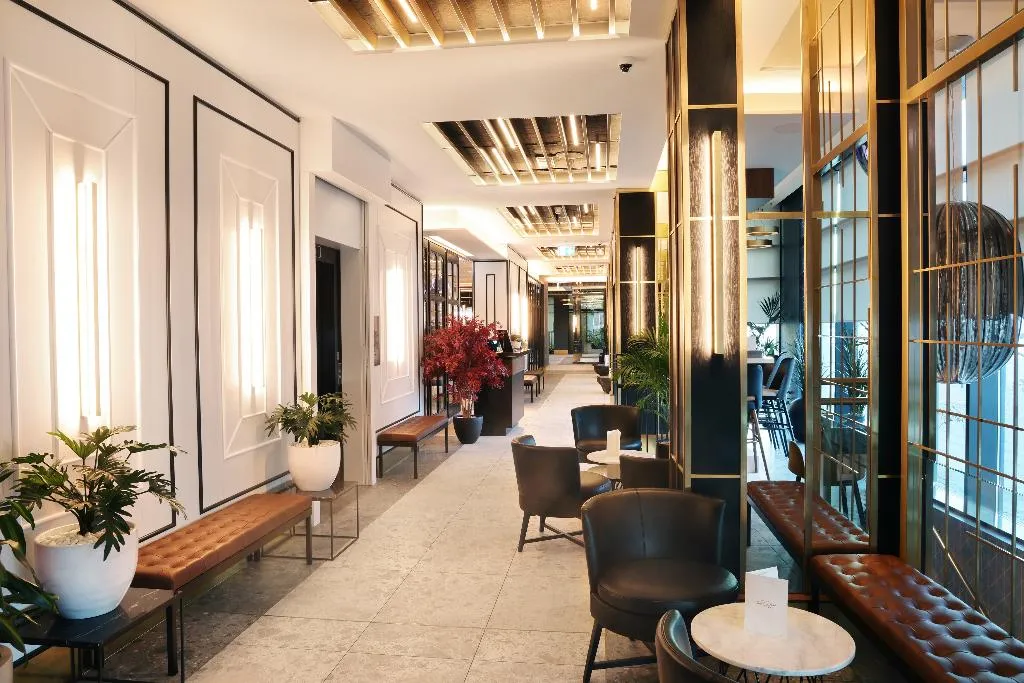 Lobby, TOP CityLine Hotel Reykjavik Saga, Reykjavik