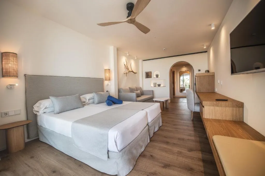 JUNIOR SUITE SEA VIEW Room, Blau Park, Ibiza