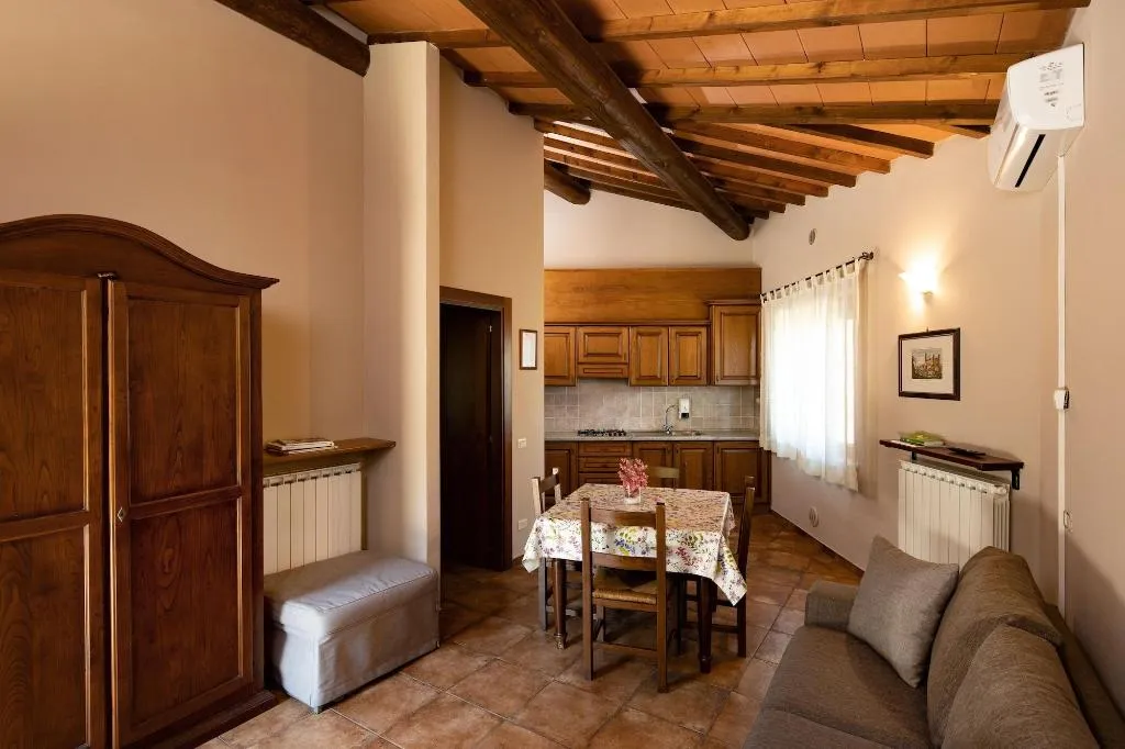 Room, Poggio Degli Olivi, Perugia